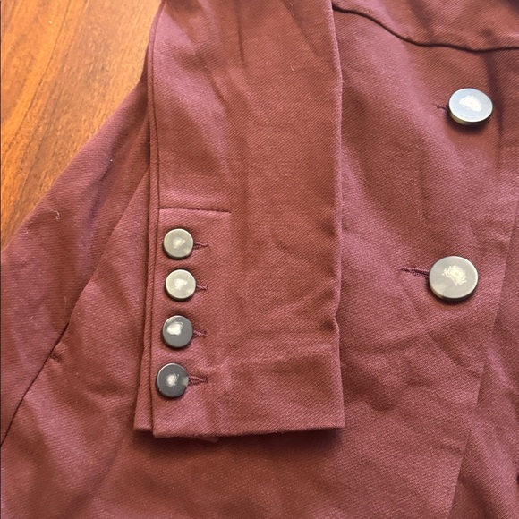 Cabi Woman’s Boss Fitted Trench Jacket - Picture 8 of 13